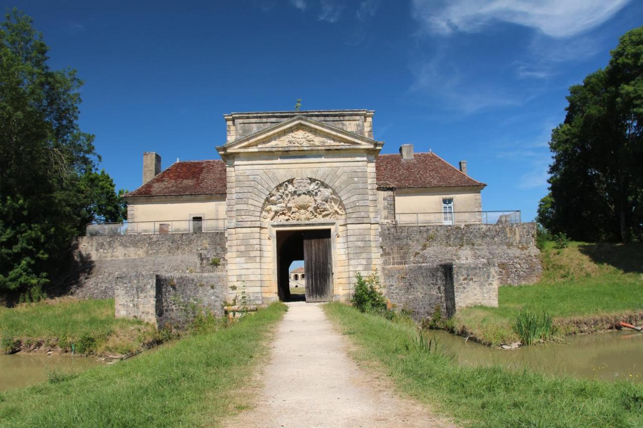 Hotel Domaine De Ludeye Listrac-Médoc Esterno foto